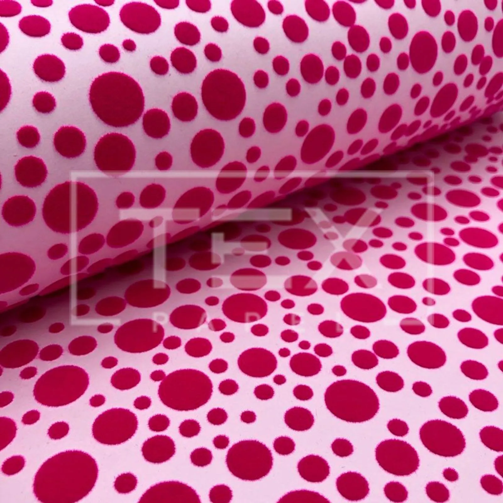 Papel Veludo Verona – Ref. V01 (Rosa claro com bolas pink